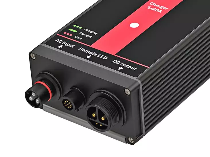 DEFA MULTICHARGER 1X20A - Yleisosat ja tarvikkeet - 12500 - 1