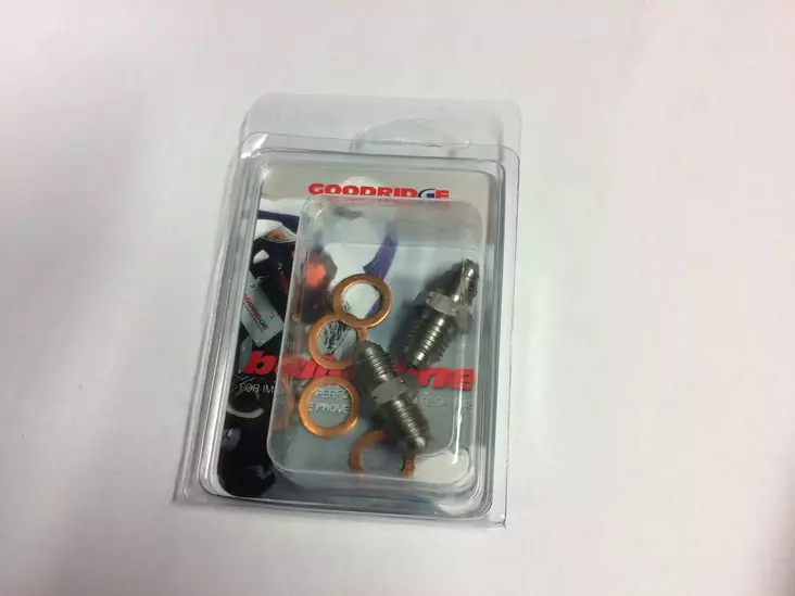 Goodridge Adaptori 3/8UNF - 10x1.25 - Mönkijän Jarruosat - 84660 - 1