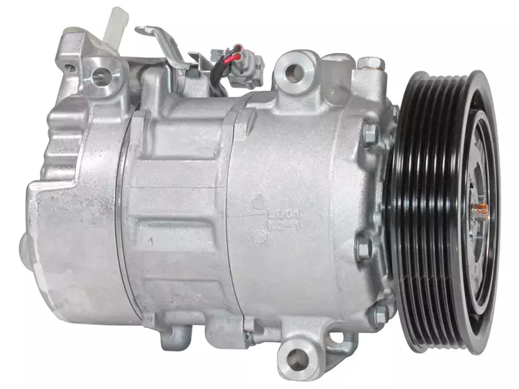 AC.KOMPRESSORI OE DENSO - Yleisosat ja tarvikkeet - 33831 - 1