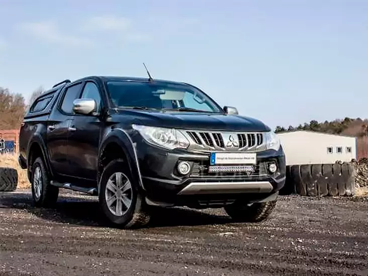 DSM-LISÄVALOPAKETTI MITSUBISHI L200 2015- - Yleisosat ja tarvikkeet - 50821 - 1
