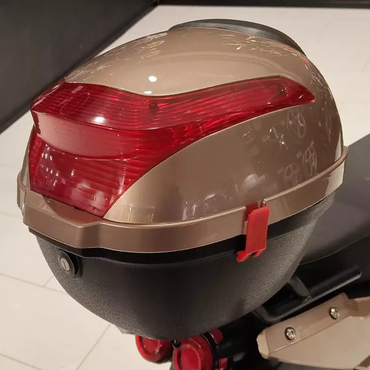 E-Scooter 2.0 Takaboksi, kulta - E-Scooter 2.0 - 166581 - 1