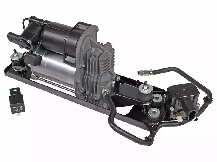 KOMPRESSORI ILMAJOUSITUS BMW 5 E61 TÄYD - Yleisosat ja tarvikkeet - 45792 - 1