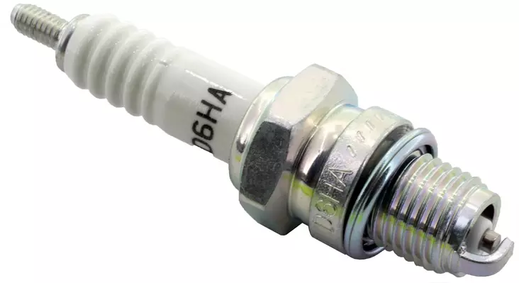 NGK sparkplug D6HA - Yleisosat - Sytytystulpat - 109002 - 1