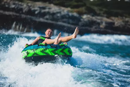 JOBE Hotseat vesirengas 1H - Ilmatäytteiset vesilelut - 109323 - 1