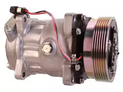 AC KOMPRESSORI VW T5 1,9TDI - Yleisosat ja tarvikkeet - 35155 - 1