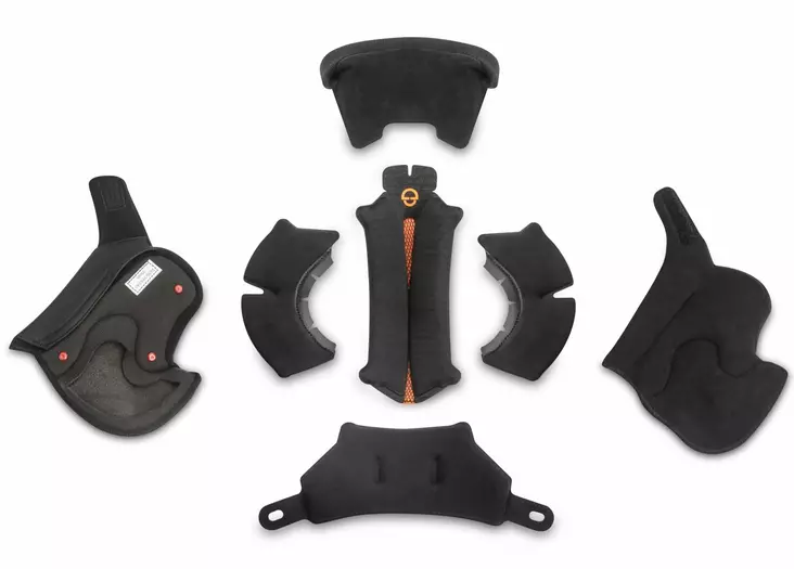 Schuberth C5 complete set with innerlining, cheekpads, neckpad 59 - MP Poskipalat & Sisustat - 110675 - 1