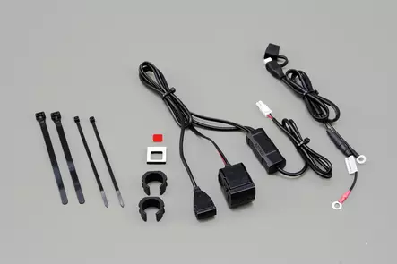 Daytona 12V USB/Tupakansytytin pistorasia - Mopon & Skootterin Matkapuhelin - 100255 - 1