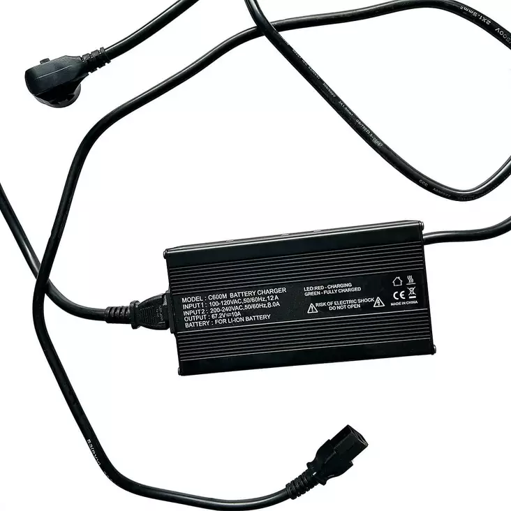 Kruiser Teholaturi 10A - Kruiser ja Premium Pack - 166548 - 1