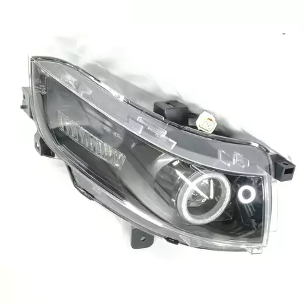 Autokruiser Luxury LongRange: Etuvalo oikea - Autokruiser Luxury LongRange - 166058 - 1
