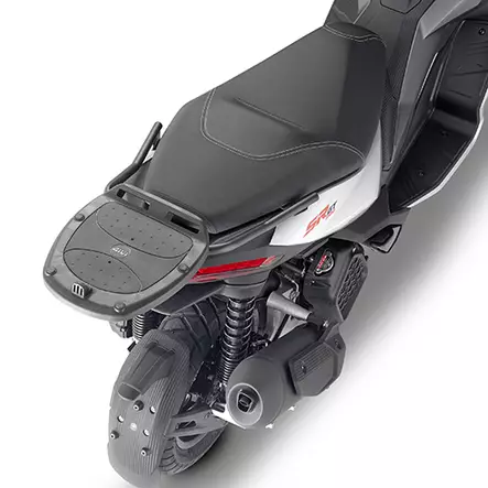 Givi REAR RACK APRILIA SR GT 125-200 (2022) - Moottoripyörän Laukkujen kiinnityssarjat & tavaratelineet - 97319 - 1