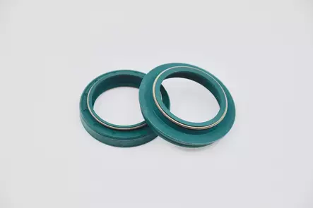 SKF Oil & Dust Seal 36 mm. - KAYABA - Moottoripyörän Etuteleskoopit - 104339 - 1